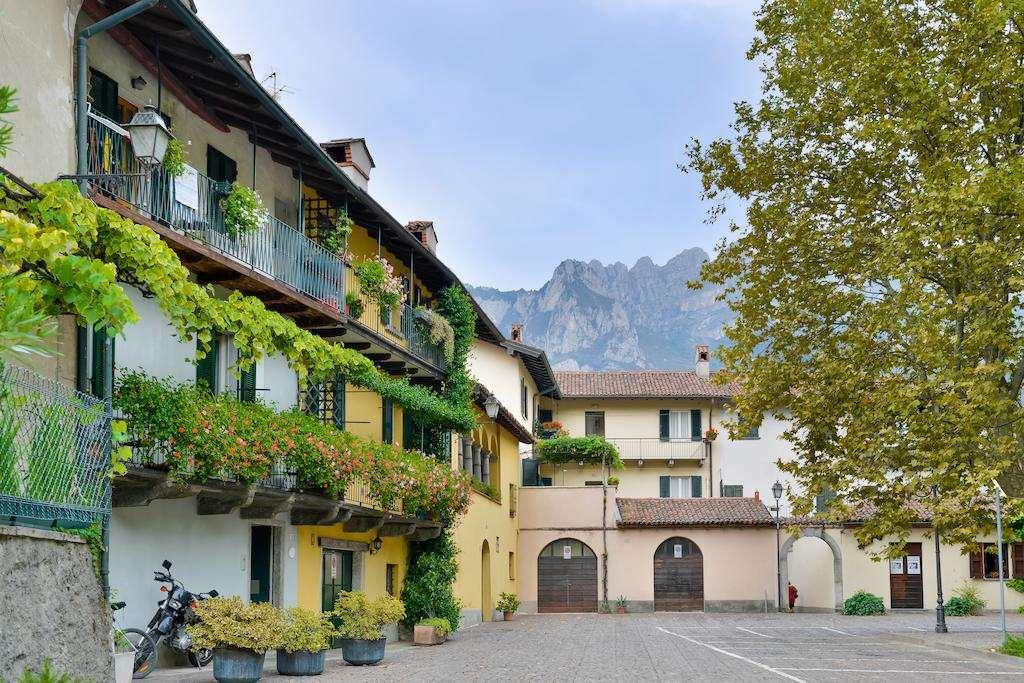 Hotel Don Abbondio Lecco Ngoại thất bức ảnh